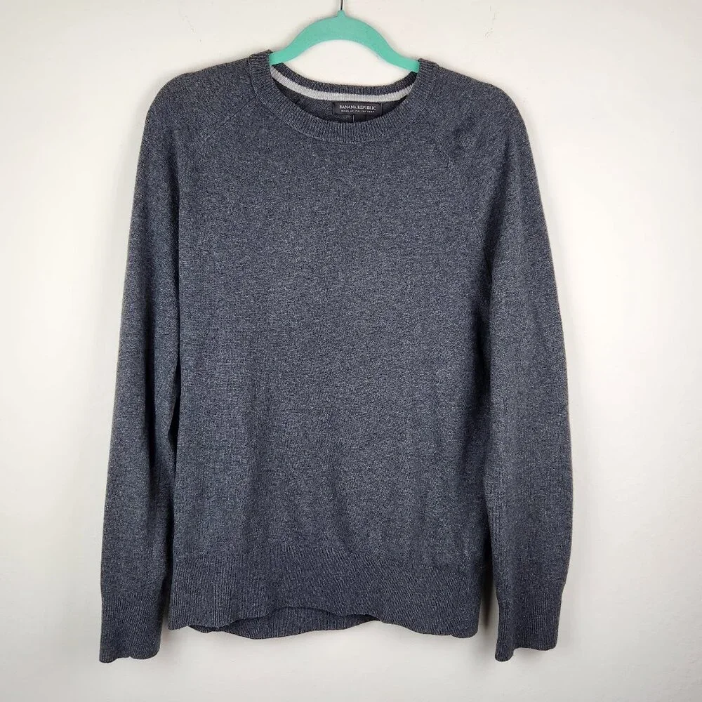 Banana Republic Italian Wool Blend Elbow Patch Crewneck Sweater Gray sz L Flawed